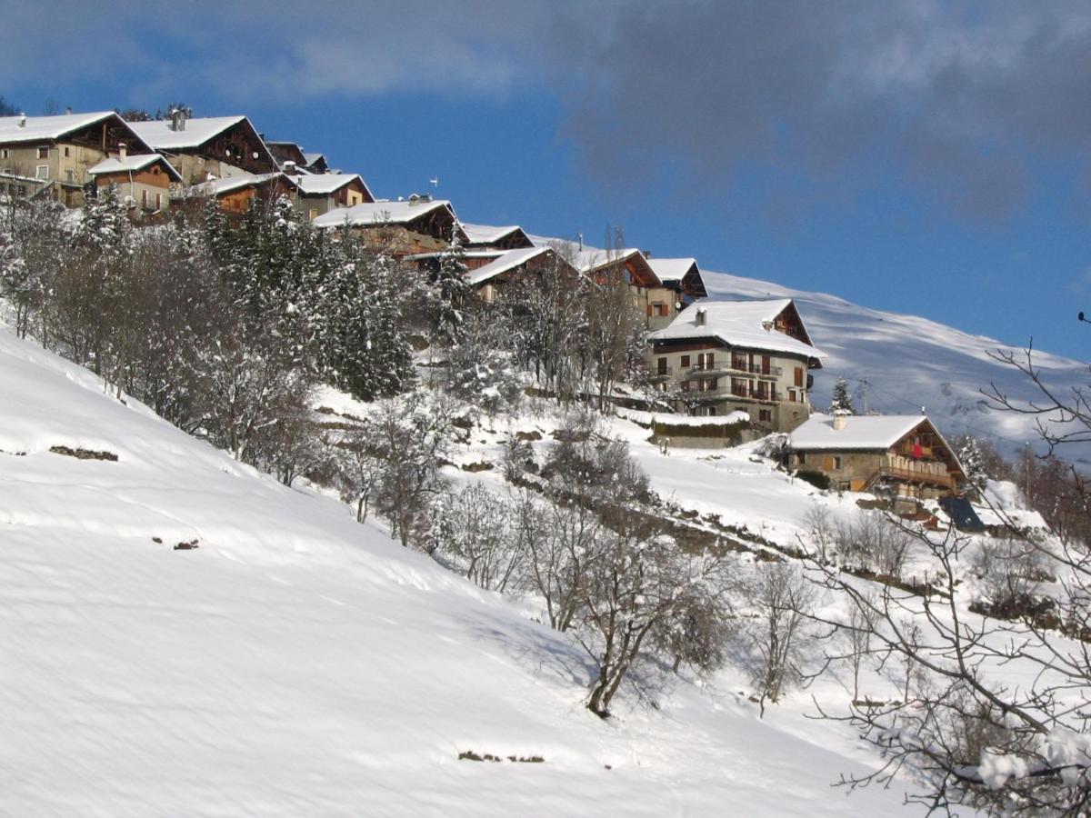 Maison De L'Epine -Spa- Versant Du Soleil Granier Luaran gambar