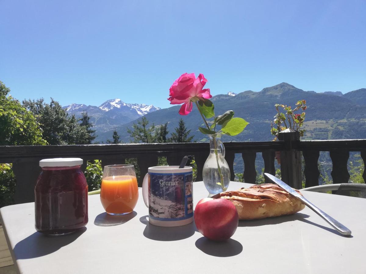 Maison De L'Epine -Spa- Versant Du Soleil Granier Luaran gambar
