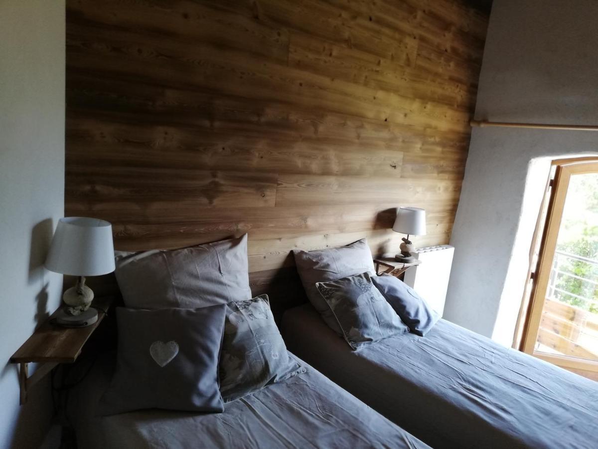Maison De L'Epine -Spa- Versant Du Soleil Granier Luaran gambar
